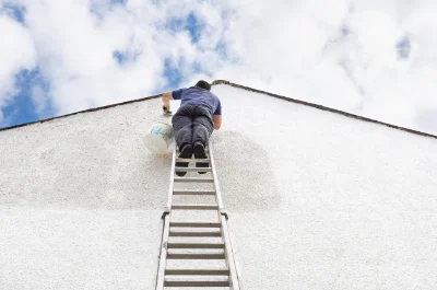 Peinture extérieure à Olliergues — façades et ravalement